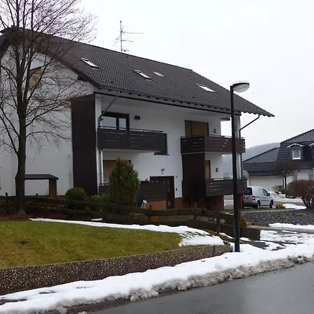 Mit Privatem Balkon By Interhome *