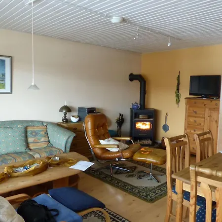 Appartement Mit Privatem Balkon By Interhome