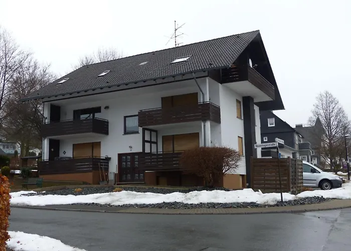 Mit Privatem Balkon By Interhome *