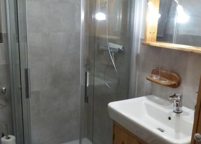 Apartment Mit Privatem Balkon By Interhome